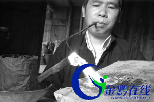 雷山西江烏高苗寨銀匠人家(圖)