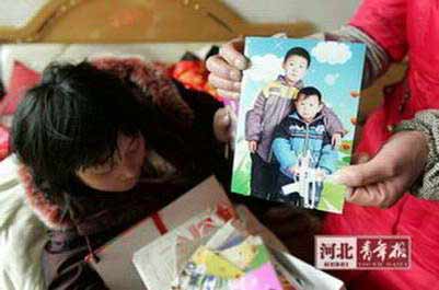 ���ֵܱ�����������ر�ը�ﮔ��ը��(�D)