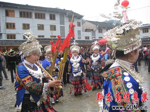 �Ї��C�F�ݨCǭ�|�ϖ|����ţ2009����ِ�_Ļ