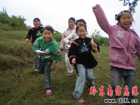 ��ɽ�h�����l(xi��ng)�����Ļ���(ji��)�_Ļ���M�D��