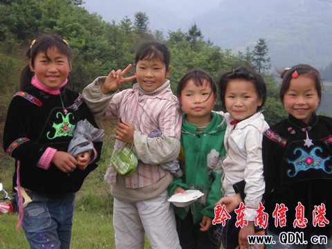 ��ɽ�h�����l(xi��ng)�����Ļ���(ji��)�_Ļ���M�D��