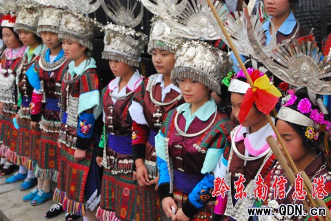 2009年全國龍舟暨獨竹漂邀請賽在下司開幕