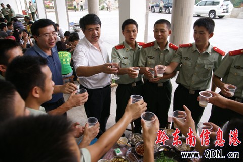 ܊������ ��푰�һ܊���~ˮ�飨�M�D��