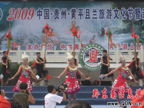 �Sƽ���m�����Ļ������H�鸂��Ư��ِ�_Ļ(�D)