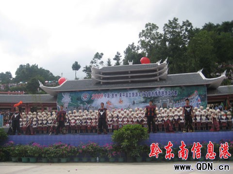 �Sƽ���m�����Ļ������H�鸂��Ư��ِ�_Ļ(�D)