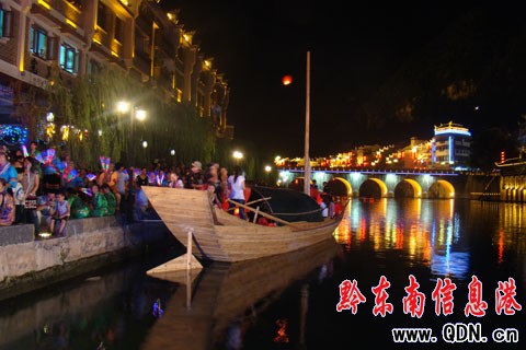 ������h•����֮ҹ �ų��Ļ�ˇ�g�����W�ǈ�(�D)