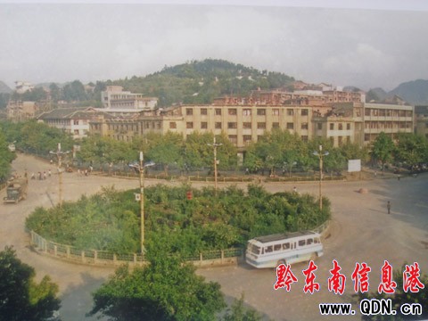 �P���e�Е����zӰչ 60��v�̹��x�Wҫ���D��