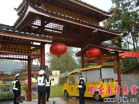 錦屏:酒店懸掛“禁酒”宣傳牌(組圖)