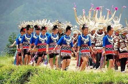 ̽�L��կ ����������y���У��D��