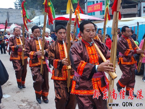 ���]������(ji��) �t�t����ӳ�����ռt������(�M�D)