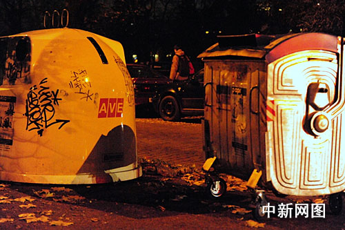 捷克男子在垃圾箱中睡覺被機械擠壓致死