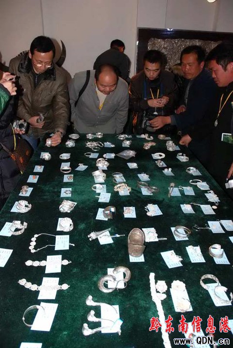 ��ɽ�������y���������ˇ���M�D��