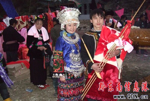 ��ɽ��������Ĳع�(ji��)���ʈD�����M�D��