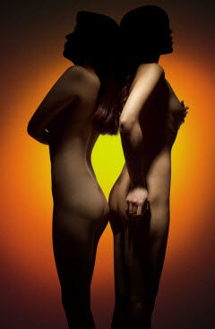 �n��ȫ��Ԓ���¹ʲ��� ͵�ē���Ů�݆T�ȳ��F(�D)