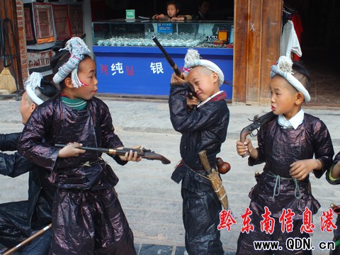 ����ȫ���M������Փ����B(t��i) ʲô�Z��Փ���L�ɣ�