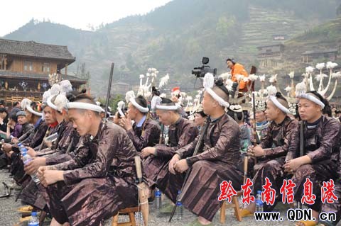 ����Փ���_Ļ ���l��Ů��Մ�����l������D��