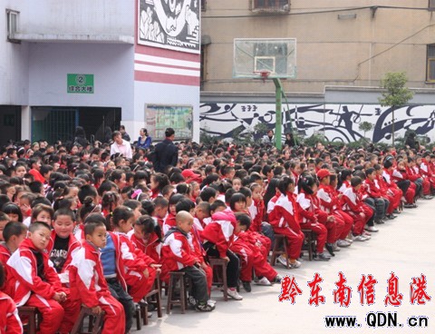 �P���н������(du��)�_չ��ͨ��ȫ�����M(j��n)У�@���(d��ng)