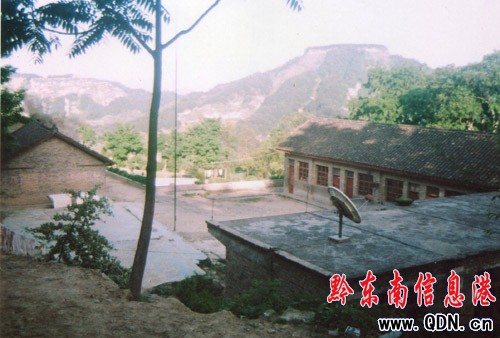 �н��қ]���� �l��W�������ҡ��������M�D��