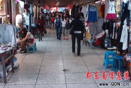 �l(shu��)�f(shu��)Ů�Ӳ����� �P��һŮ�̑����ܷ�ͽ(�D)