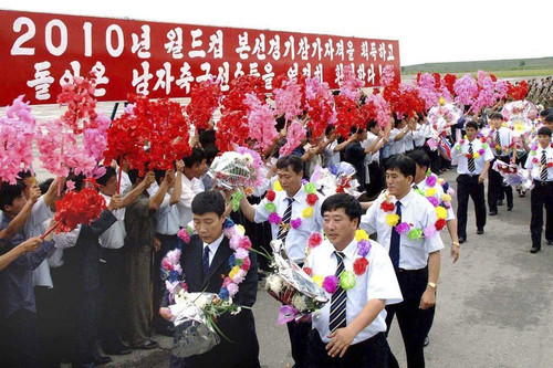 組圖:朝鮮隊神秘生活曝光