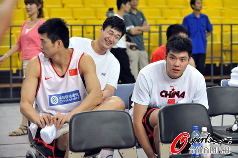組圖:15日實拍中國男籃備戰(zhàn) 大郅有望登場