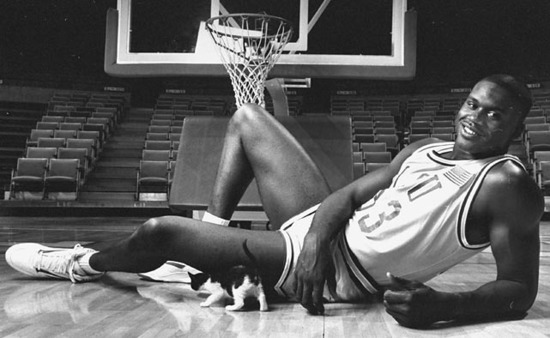 奧尼爾早年時期珍貴照片 假辮子照片分外雷人