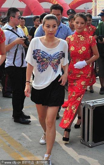 �M�D�������������L(zh��ng)��  (t��ng)�����@������ʧɫ