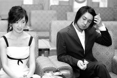 朱孝天微博回應(yīng)與林熙蕾分手傳聞:我背叛了你