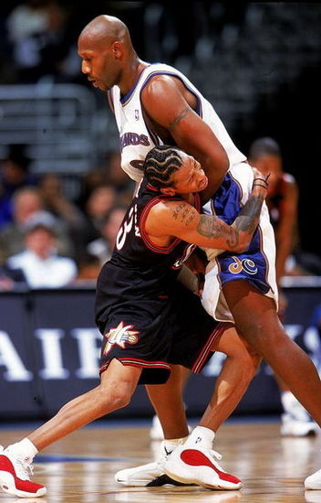 �M�D������ɭ�������@�j�U����Ӣ��������ʹ