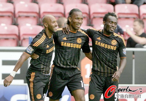 組圖:阿內爾卡魔獸哥倆好 搞笑動作輕松復仇