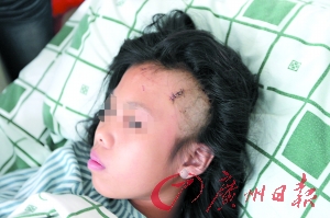 男子將數名小女孩騙至宿舍砸成重傷后逃逸(圖)