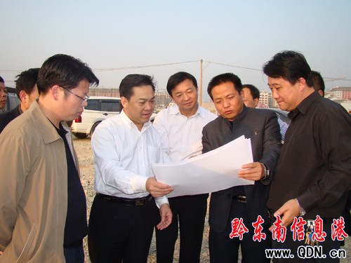 ����ï���Ž�����ָ���������M�D��