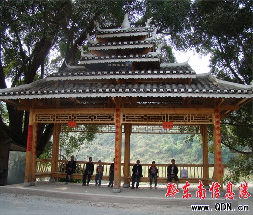 榕江縣新建20個農村客運候車亭