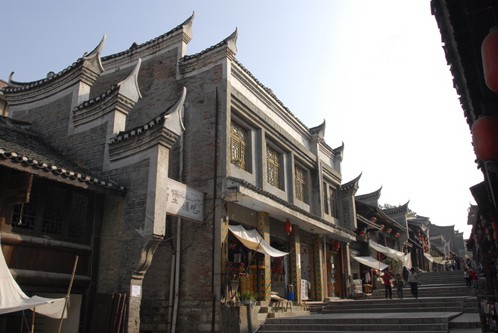 黎平古城翹街參選