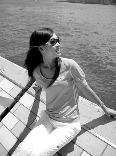 �㽭���F��һλ���H������ ��Ů���Љ��ۉ��n(�D)