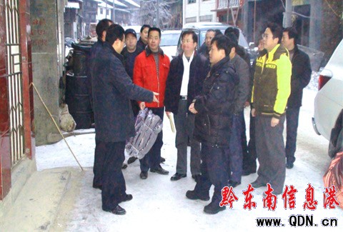 Ԭ���¿h�L��ƽ��ҕ��ѩ�����飨�D��