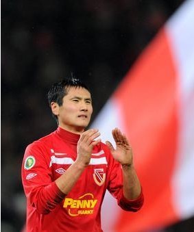 �M�D���ۼ�һ��ҹָ�c��ɽ ��ѿ�g��B�_�h