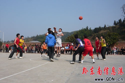 賽籃球 賽民歌 錦屏苗村侗寨舉辦運動會賀新春