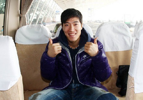 劉翔抵達德國略顯疲態 低調現身直言心態很輕松