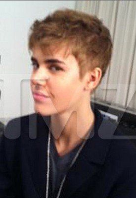 �Z˹͡�Ȳ��^�l(f��)�ĳ�7000��Ԫ �r���Գ��m(x��)�j�q��