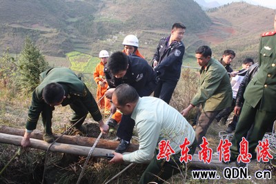 七旬老嫗墜洞喪命 凱里消防全力營救(圖)