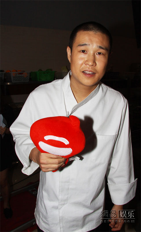 ����N��̽�� С���(y��ng)�ؑ�(y��ng)