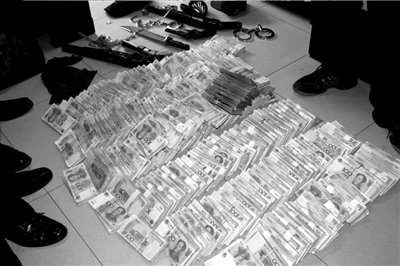 溫州蘭博基尼女車主遭綁架勒索1500萬(wàn) 3人落網(wǎng)