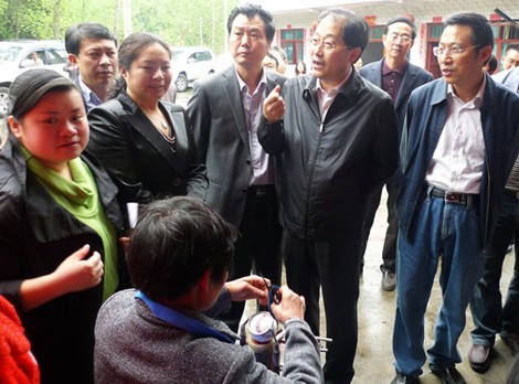 副省長辛維光到麻江調研(圖)