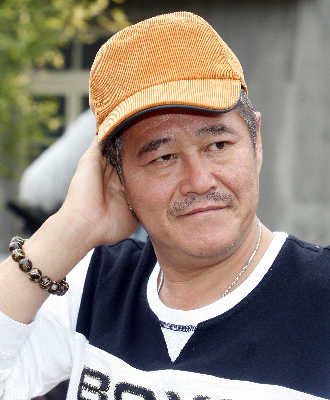 趙本山回應常德市市長接機:給人家找麻煩了(圖)