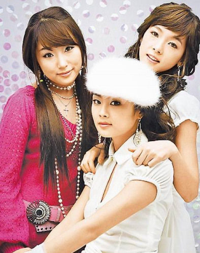 �n��(gu��)Ů���������ѿ��65������ ��H24�q(�D)