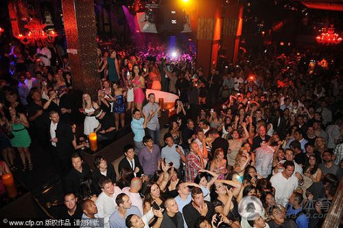 �W�᠖��������ҹ��I�� ��Ů�h�@��ʲ����(�D)