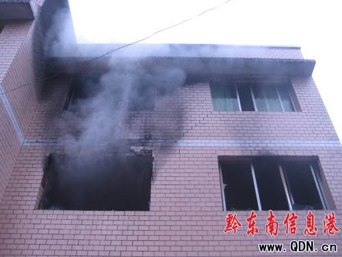 ϴ�R��һ����� �����ٱ��B��ˮ���Ȼ�(�D)