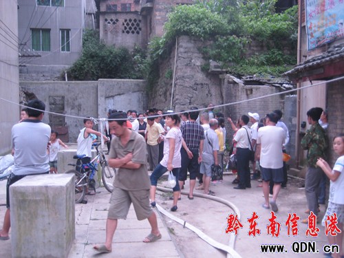 ϴ�R��һ����� �����ٱ��B��ˮ���Ȼ�(�D)