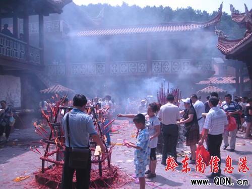 �^�����_�ɵ��� ������R���_�hɽ��ʥ(�D)